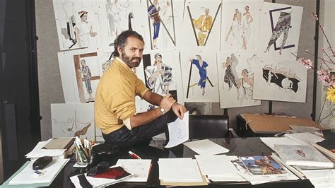 Gianni Versace: Vom Aushilfsschneider zum visionären 